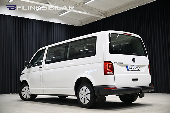 Volkswagen Caravelle 4 of 30