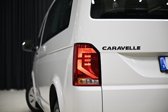 Volkswagen Caravelle 17 of 30