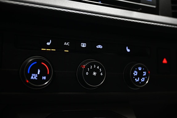 Volkswagen Transporter 24 of 29