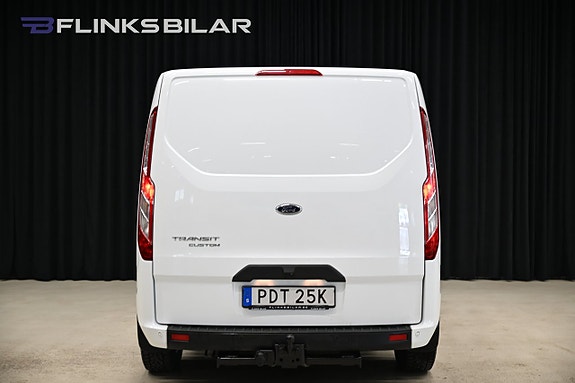 Ford Transit Custom 10 of 28