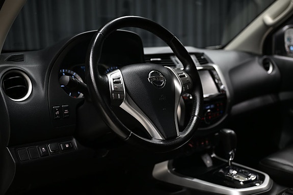 Nissan Navara 17 of 30