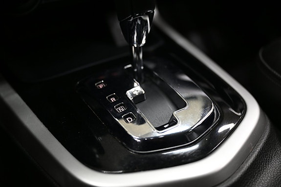 Nissan Navara 26 of 30