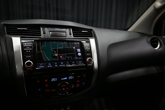 Nissan Navara 29 of 30