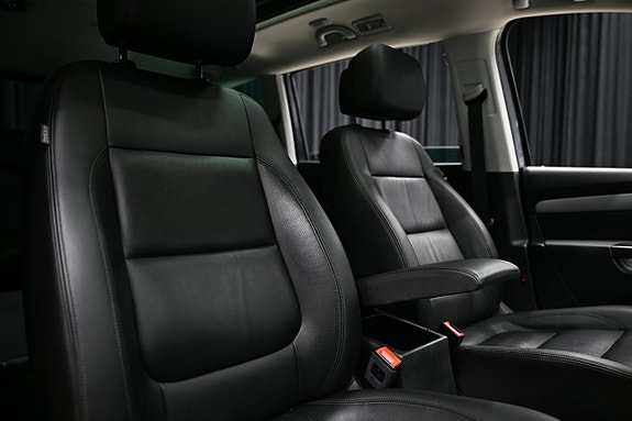 Volkswagen Sharan 17 of 30