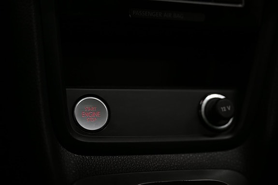 Volkswagen Sharan 30 of 30