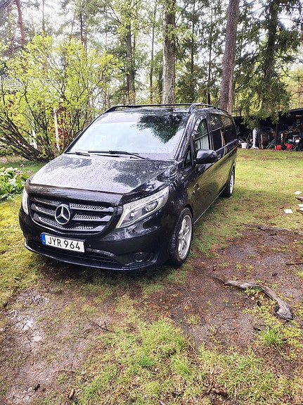 Mercedes-Benz Vito 119 2 of 5