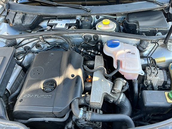Volkswagen Passat 11 of 11