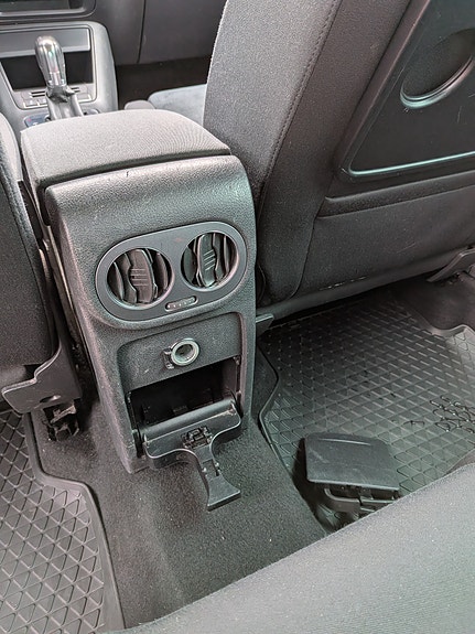 Volkswagen Tiguan 15 of 24