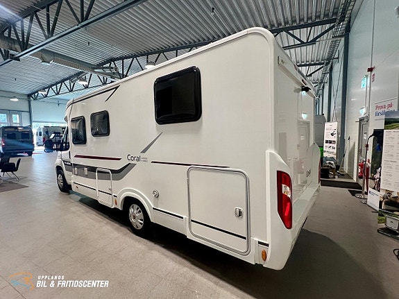 Adria Coral S 690 SC Axess Solpanel / Queenbed / 3500kg 3 of 14