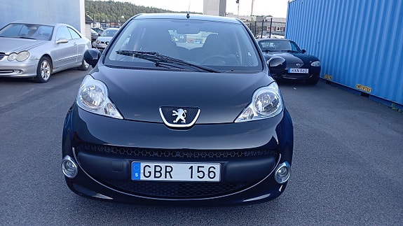 Peugeot 107 3 of 5