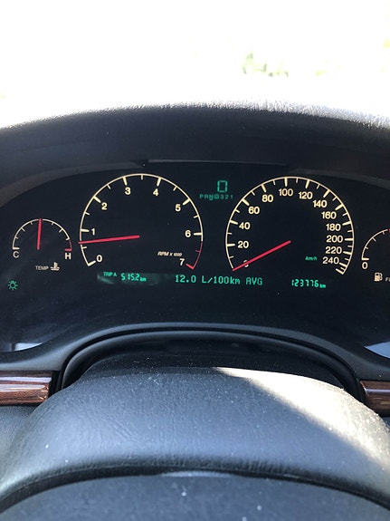 Cadillac Seville STS 5 of 5