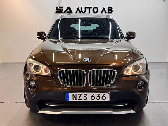 BMW X1 3 of 5