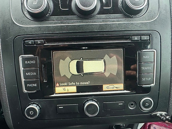 Volkswagen Touran 8 of 9