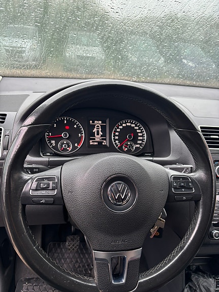 Volkswagen Touran 9 of 9