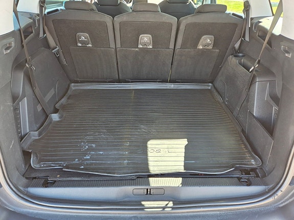 Peugeot 3008 8 of 24