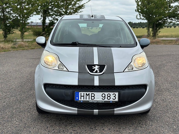 Peugeot 107 3 of 5