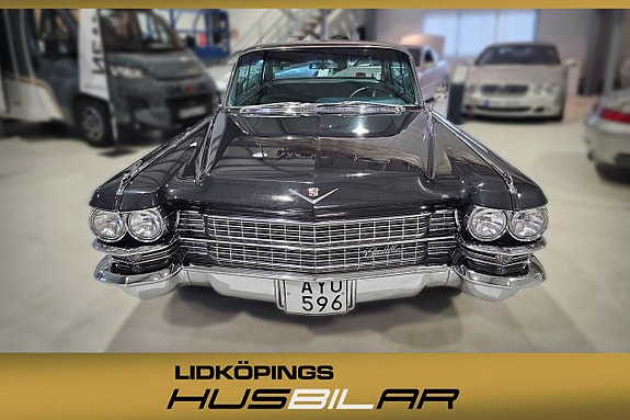 Cadillac Deville 2 of 22