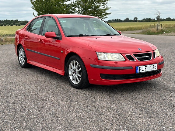 Saab 9-3 2 of 5