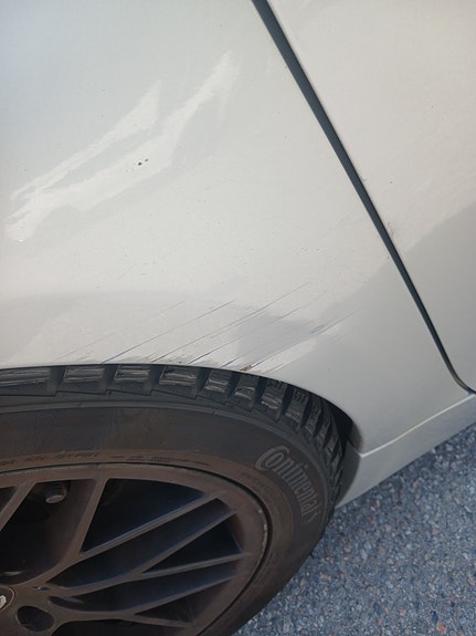 BMW 520i 5 of 5