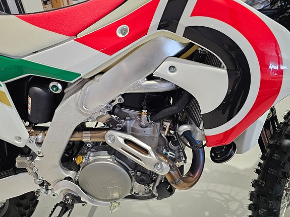 Bimota BX450 / Kawasaki  KX 450 Enduro registrerad 10 of 12