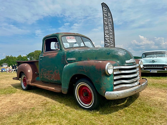 Chevrolet 3100 4 of 5