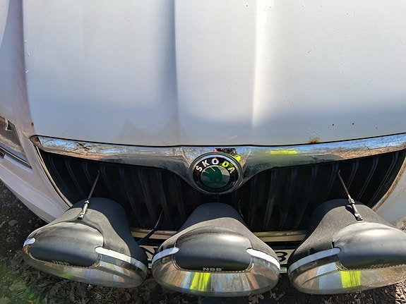 Skoda Superb 9 of 9