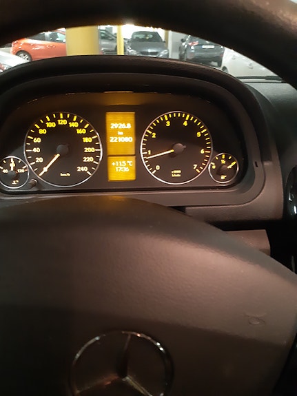Mercedes-Benz A160 5 of 5