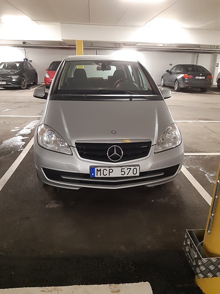 Mercedes-Benz A160 3 of 5