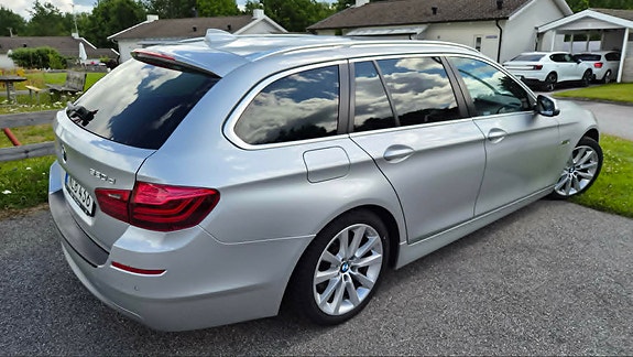 BMW 520d 3 of 7
