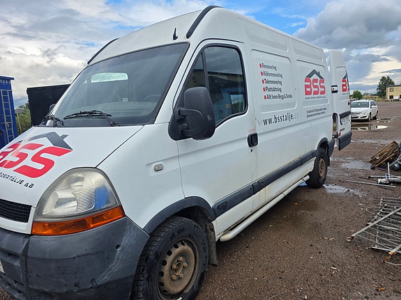 Renault Master 2 of 5