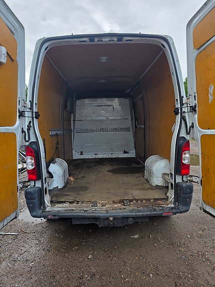 Renault Master 4 of 5