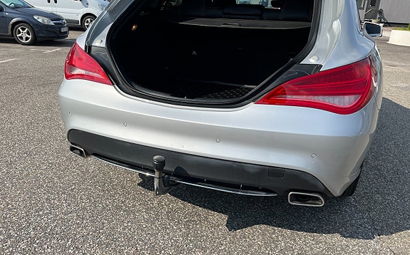 Mercedes-Benz CLA220 d 6 of 13