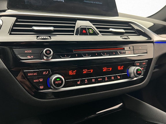 BMW 520d 29 of 30