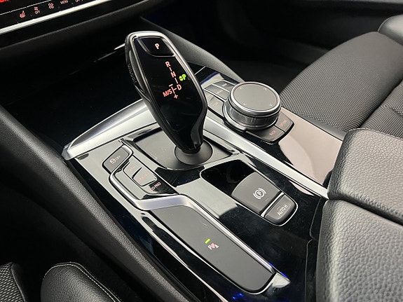 BMW 520d 30 of 30
