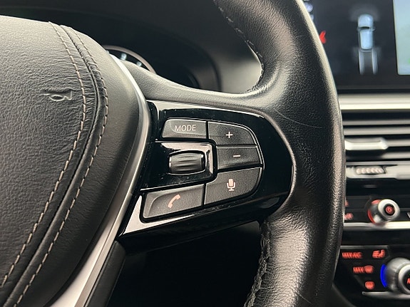 BMW 520d 18 of 30