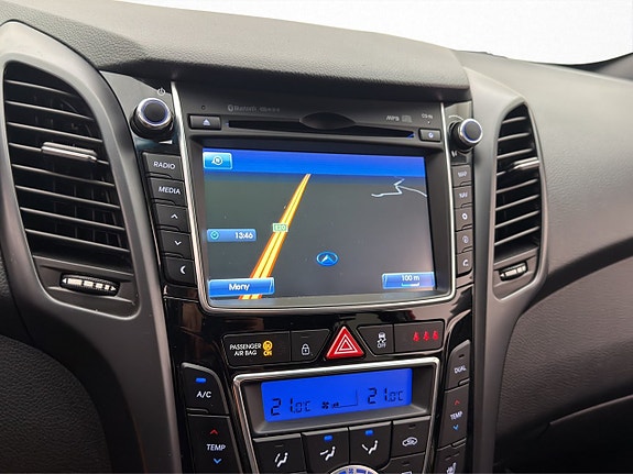 Hyundai i30 26 of 27