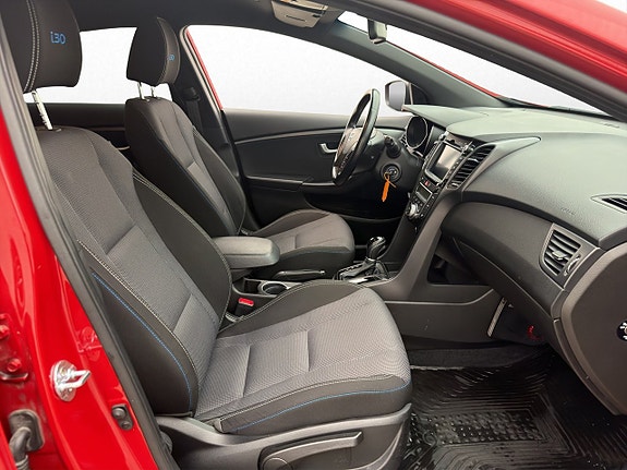 Hyundai i30 14 of 27