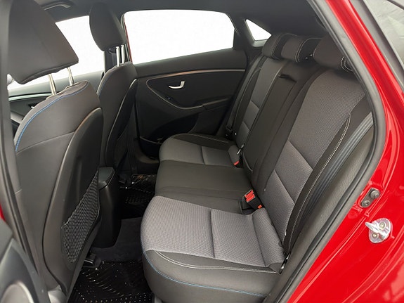Hyundai i30 17 of 27