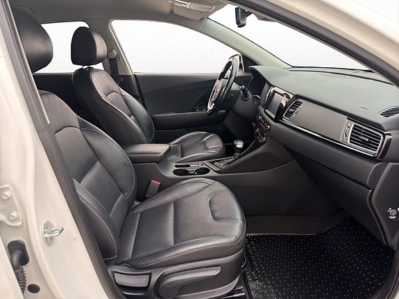 Kia Niro 14 of 30