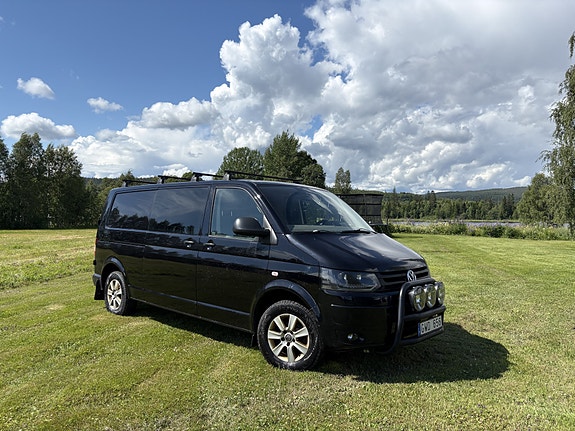 Volkswagen Transporter 3 of 5