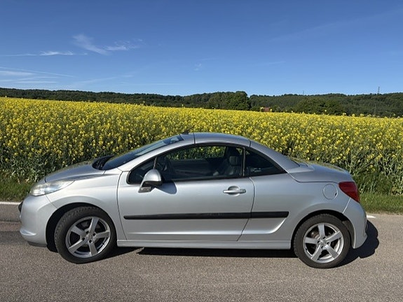 Peugeot 207 CC 3 of 5
