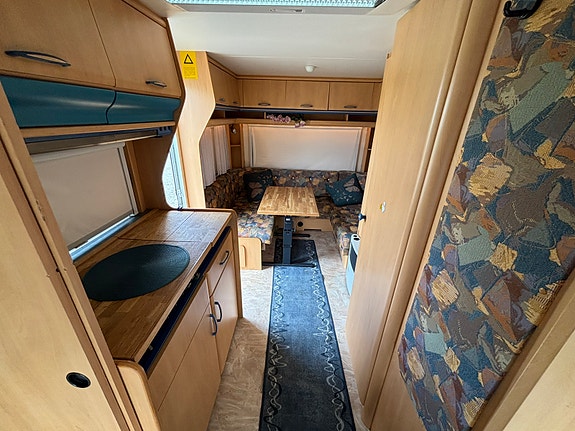 Hobby 495 UL De Luxe 3 of 5