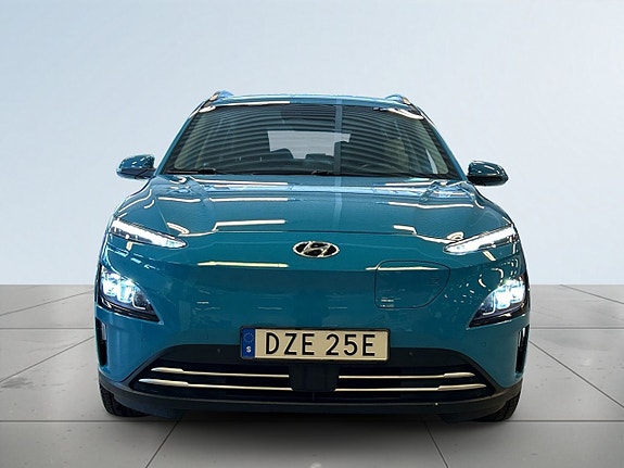 Hyundai Kona 2 of 5