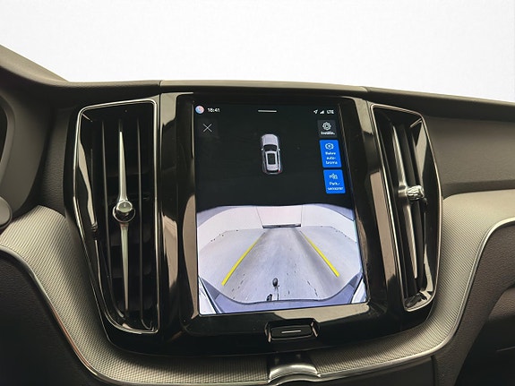 Volvo XC60 17 of 30