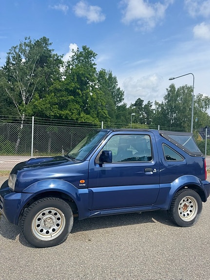 Suzuki Jimny 4 of 11
