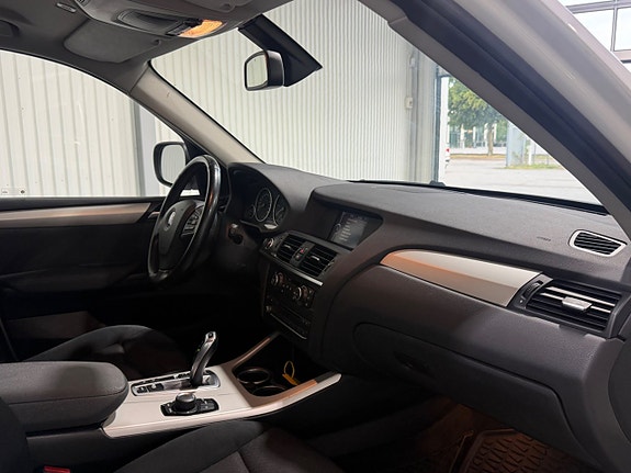 BMW X3 11 of 14