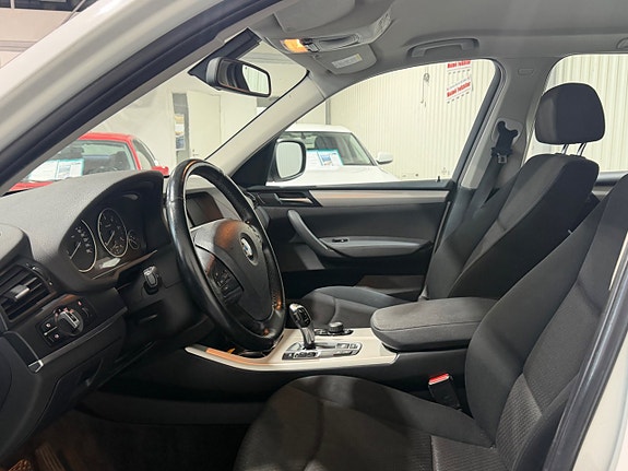 BMW X3 9 of 14