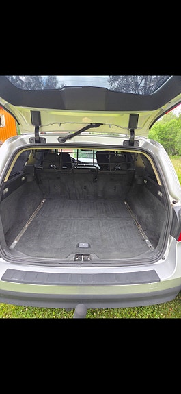 Volvo V70 9 of 21