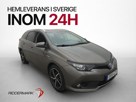 Toyota Auris 3 of 30