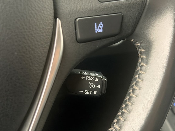 Toyota Auris 30 of 30